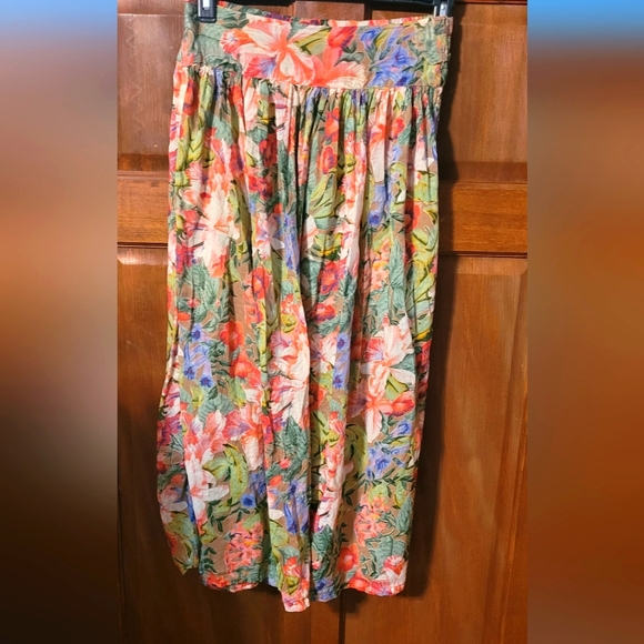 Red Camel Y2K Rayon Skirt Women's Floral L 80s it has a boo boo on the band. - Picture 1 of 7